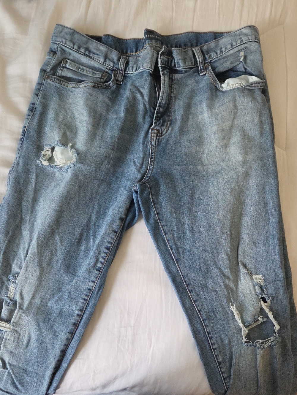 Aeropostale Light Blue Skinny Men’s Jeans with Rips